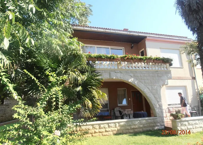 Apartments Polomcic