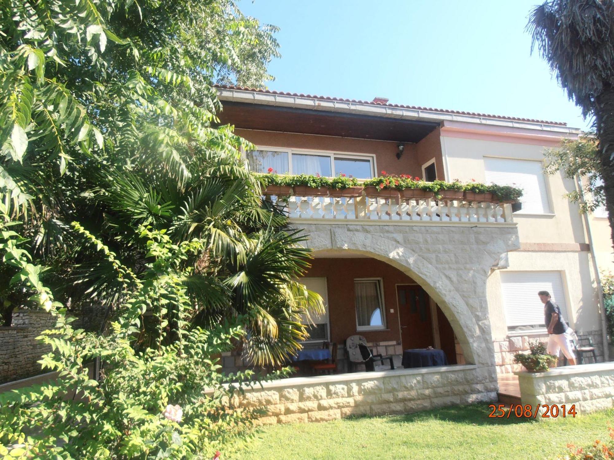 Apartma Polomcic