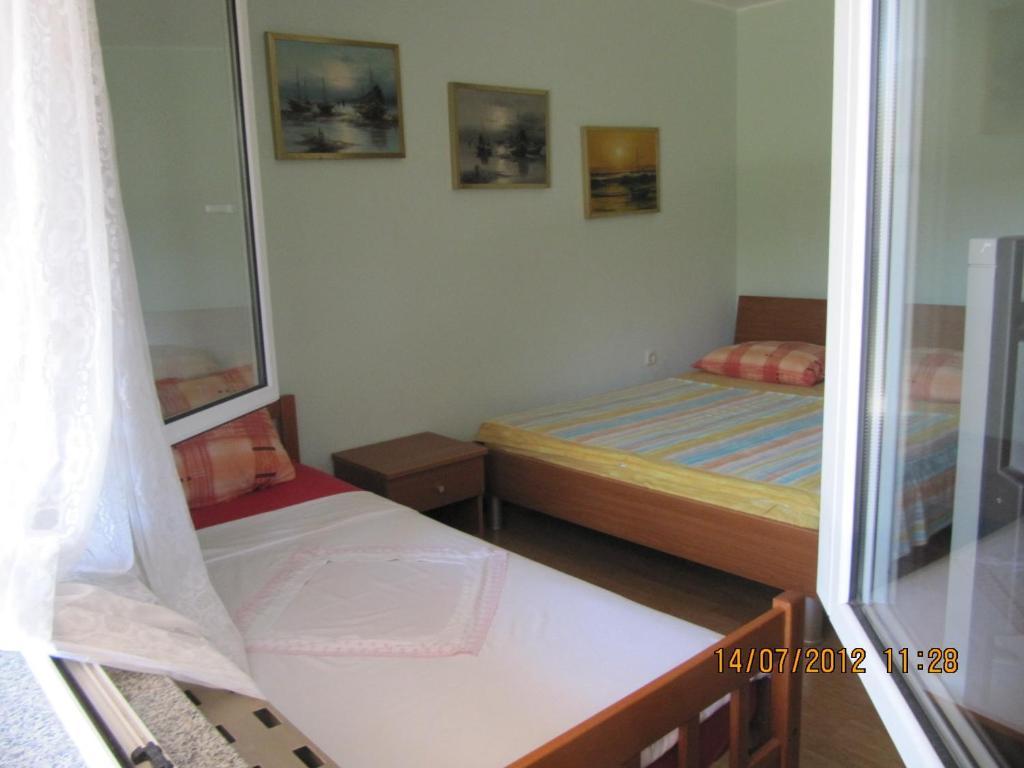Apartma Polomcic *